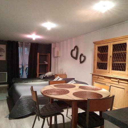 Espace Grenouillit Le Puy en Velay Exterior foto